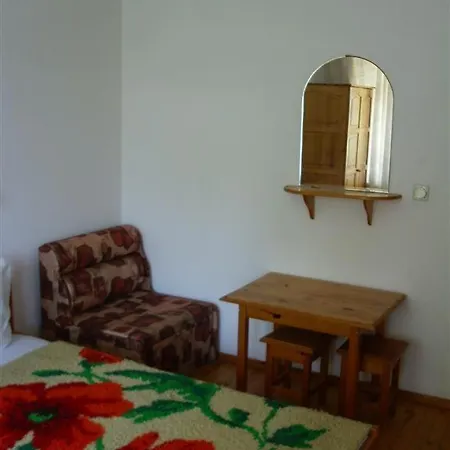 за гости 